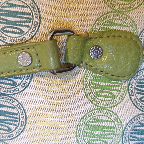 DKNY handbag - Picture 3 of 4